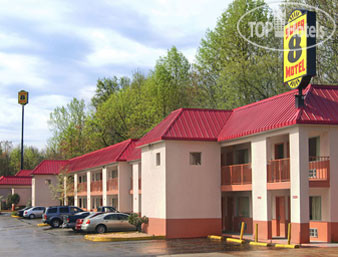 New photos from tourists Super 8 Atlanta Jonesboro Rd 1*