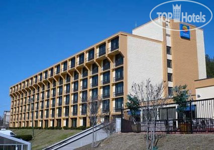 Hotelier's photos Comfort Inn & Suites Airport Camp Creek 2*
