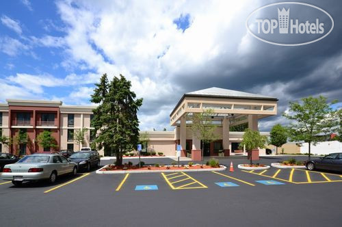 Hotelier's photos Holiday Inn Express Brockton - Boston 3*
