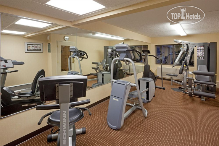 New photos from tourists Holiday Inn Express Boston-Waltham 2*