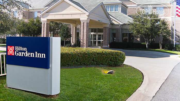 Hotelier's photos Hilton Garden Inn Addison 3*