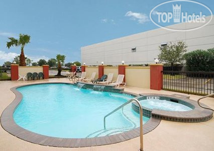 Новые добавленные фото туристов Comfort Suites Houston 2*