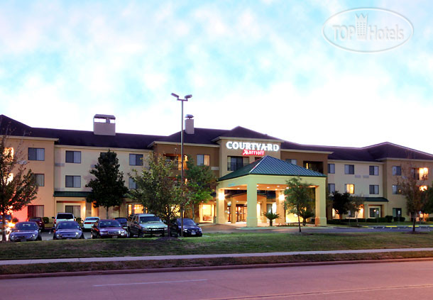 Hotel photo Courtyard Houston Intercontinental Airport 3*