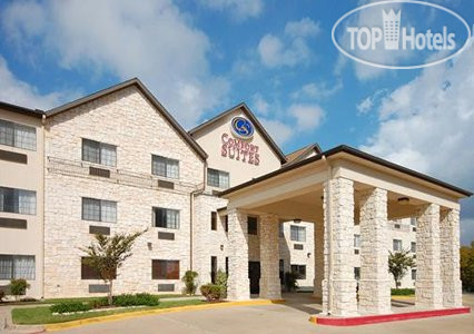 Hotelier's photos Comfort Suites I-35 North 3*