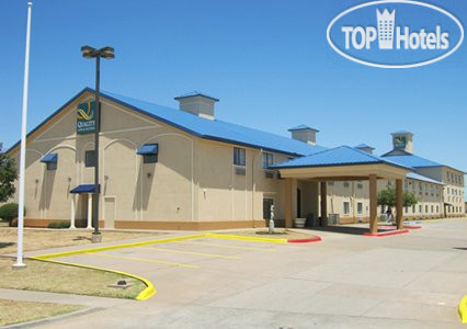 Hotelier's photos Quality Inn & Suites Wichita Falls 2*