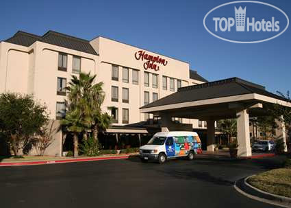 Hotelier's photos Hampton Inn Houston Humble-Airport Area 3*