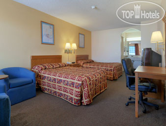 New photos from tourists Super 8 Waco Mall area TX 2*