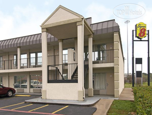 Hotel photo Super 8 Longview I-20 2*