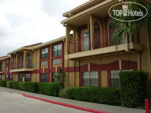 Hotel photo Holiday Inn Brownsville 2*