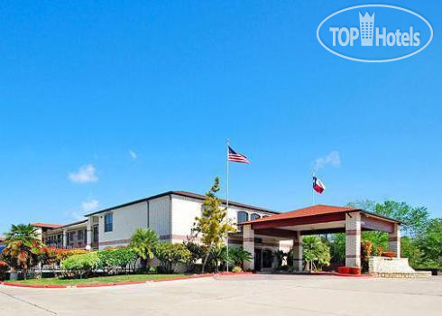New photos from tourists Travelodge San Marcos University Downtown 3*