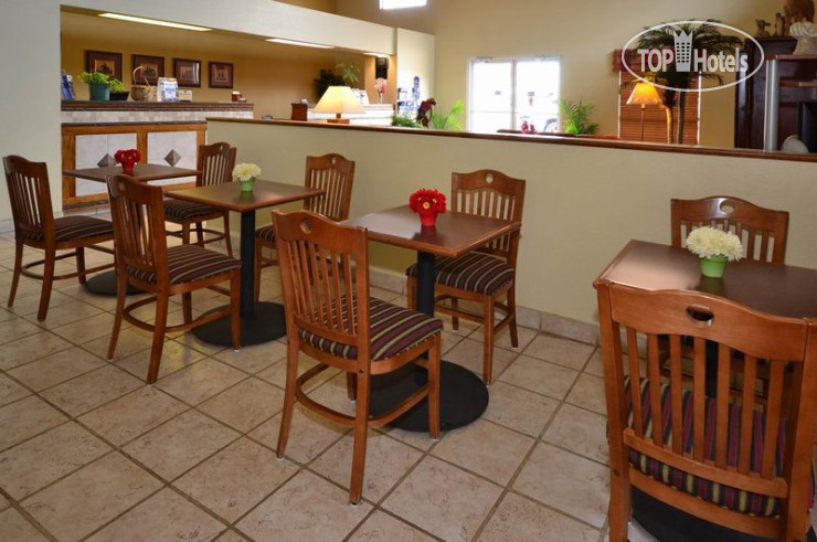 New photos from tourists Best Western Executive Inn 2*
