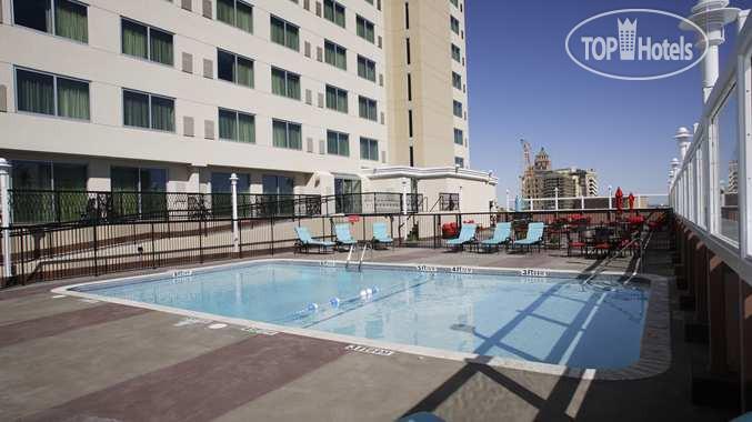 Hotel photo DoubleTree by Hilton Hotel El Paso Downtown 3*