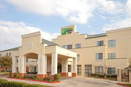 Hotelier's photos Holiday Inn Express Hotel & Suites Austin Round Rock 3*