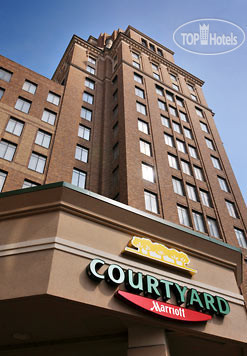 Hotelier's photos Courtyard by Marriott Houston Downtown - Convention Center 5*