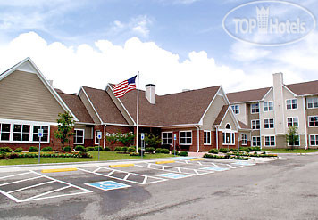 Hotelier's photos Bridgeway Suites Houston IAH North 4*