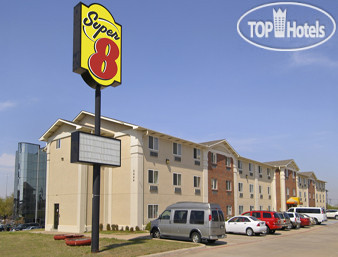 Hotel photo Super 8 Irving DFW Airport - South 2*