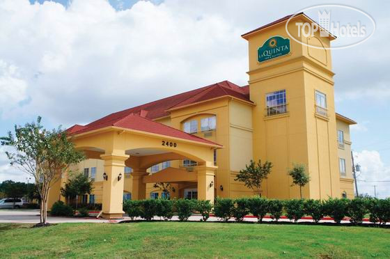 Hotelier's photos La Quinta Inn & Suites Angleton 2*