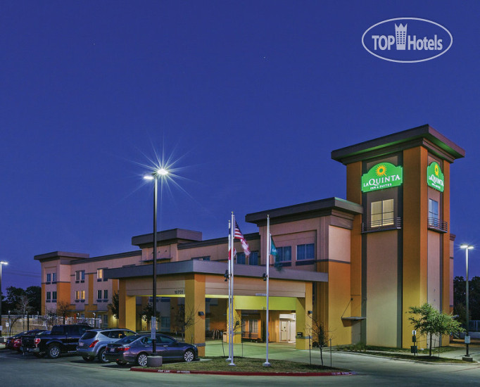 Hotelier's photos La Quinta Inn & Suites Austin Cedar Park Lakeline 3*