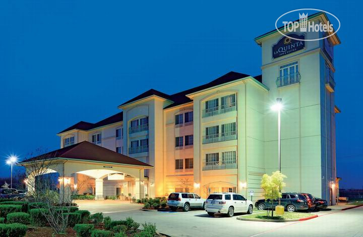 Hotelier's photos La Quinta Inn & Suites Gainesville 2*