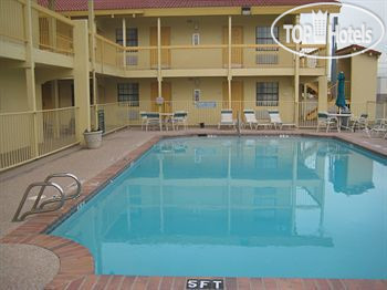 New photos from tourists La Quinta Inn Dallas Northwest Farmers Branch 2*