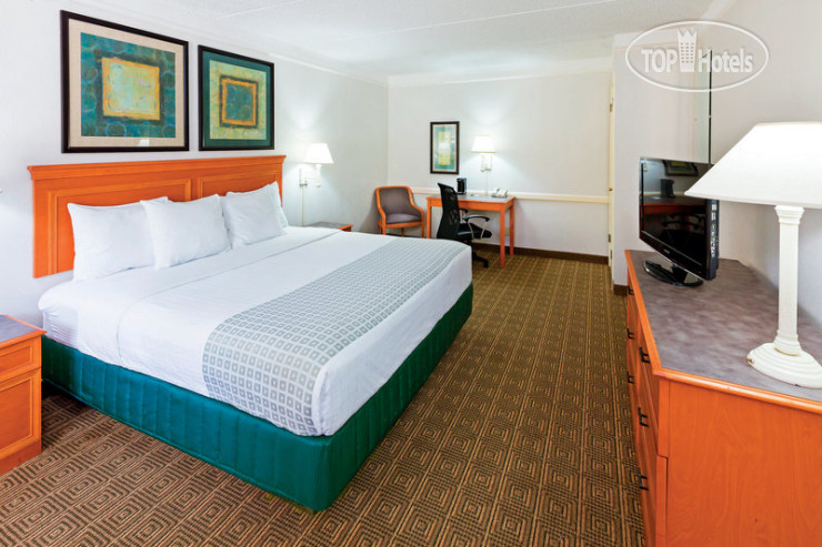 New photos from tourists La Quinta Inn College Station 2*