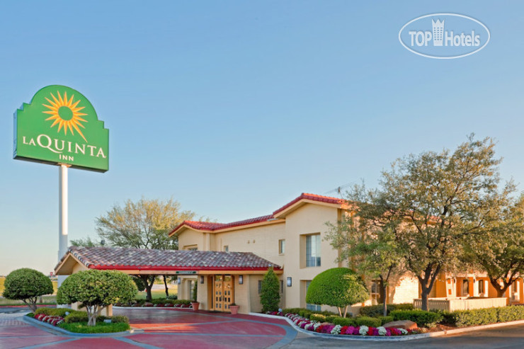 Hotelier's photos La Quinta Inn Dallas Lewisville 2*