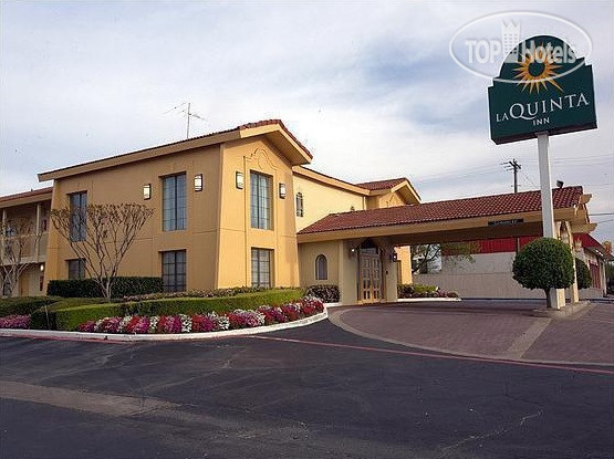 Hotelier's photos La Quinta Inn Dallas Plano East 2*