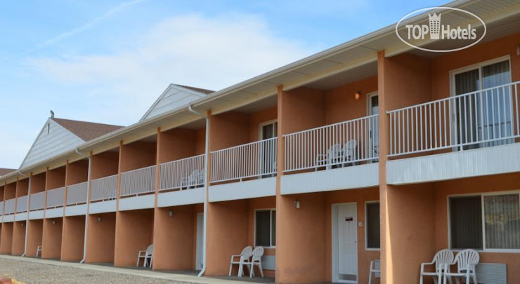 Hotelier's photos Best Western Capitol Reef Resort 3*