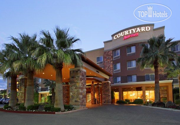 Hotelier's photos Courtyard St. George 3*