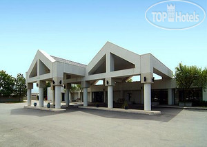 Hotelier's photos Quality Inn Airport East Salt Lake City 3*