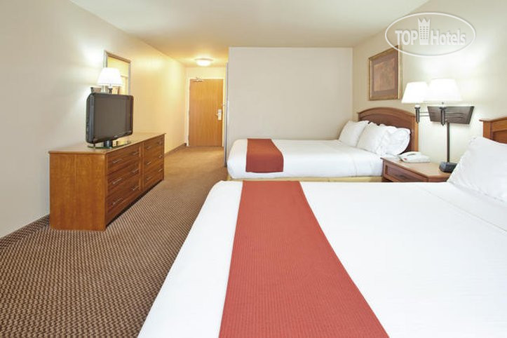 New photos from tourists Holiday Inn Express Hotel & Suites Cedar City 2*