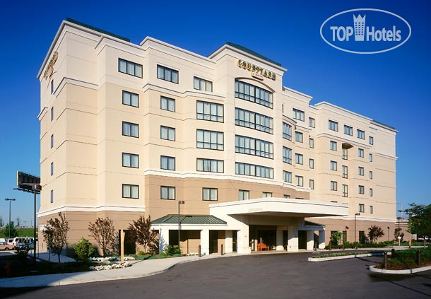 Hotelier's photos Courtyard Newark Elizabeth 3*