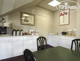 New photos from tourists Howard Johnson Express Inn-New Brunswick 2*