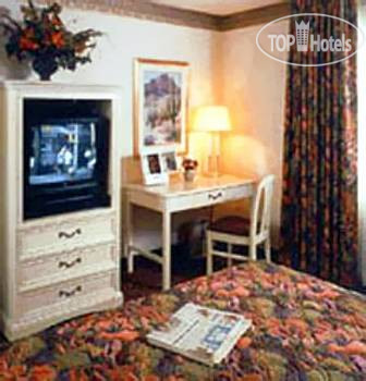 New photos from tourists Embassy Suites Las Vegas Airport 3*