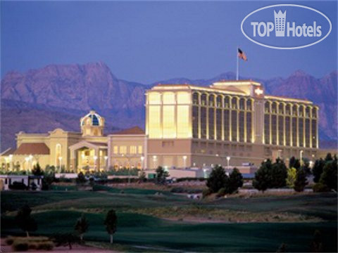 New photos from tourists Suncoast Hotel and Casino 3*