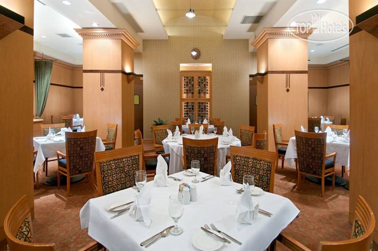 New photos from tourists Hilton Los Angeles North Glendale 3*