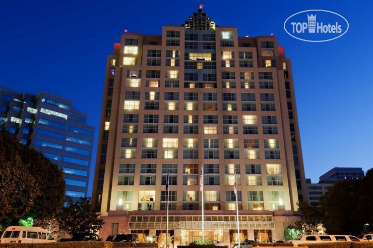 Hotelier's photos Hilton Los Angeles North Glendale 3*