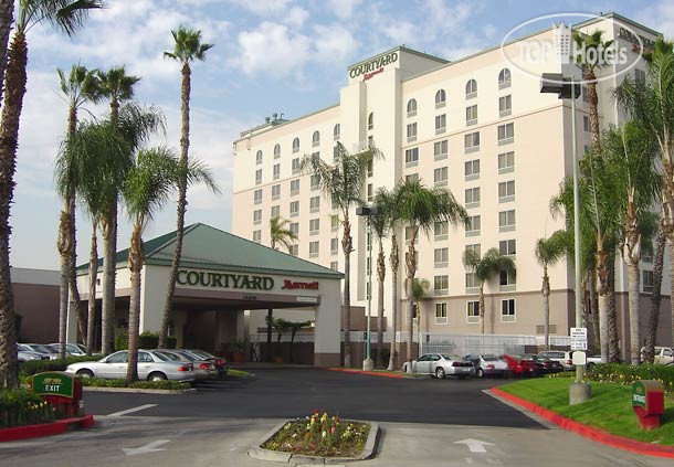 Hotel photo Courtyard Los Angeles Baldwin Park 3*
