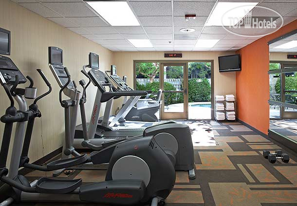 New photos from tourists Courtyard Los Angeles LAX Century Boulevard 3*