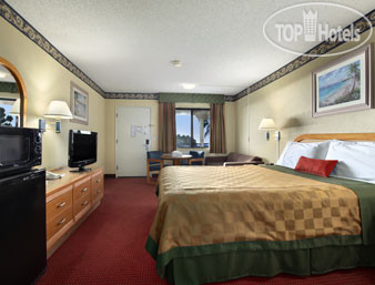 New photos from tourists Travelodge San Clemente Beach 2*