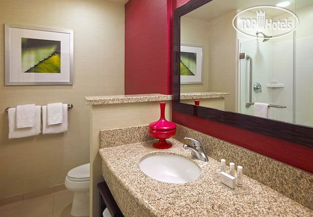 New photos from tourists Courtyard Long Beach Airport 3*