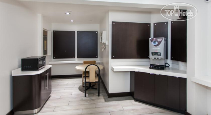 New photos from tourists Motel 6 Hollywood 2*