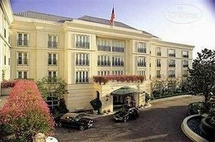 Hotelier's photos The Peninsula Beverly Hills 5*