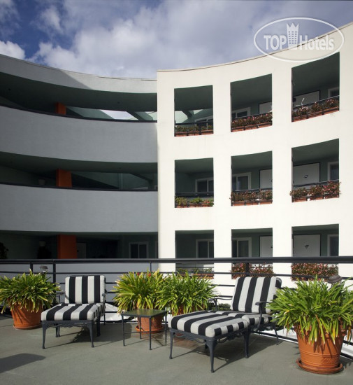 Hotelier's photos Best Western Carlyle Inn 3*