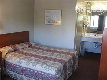 New photos from tourists Good Nite Inn Calabasas Malibu 2*