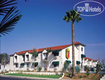 Hotelier's photos Super 8 San Diego Imperial Beach 2*