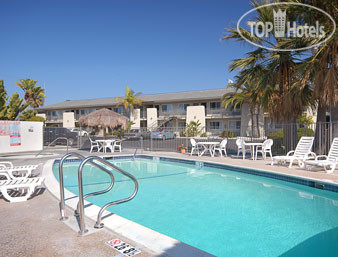 New photos from tourists Days Inn Oceanside 3*
