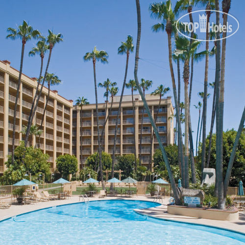 Hotel photo Crowne Plaza San Diego Mission Valley 4*