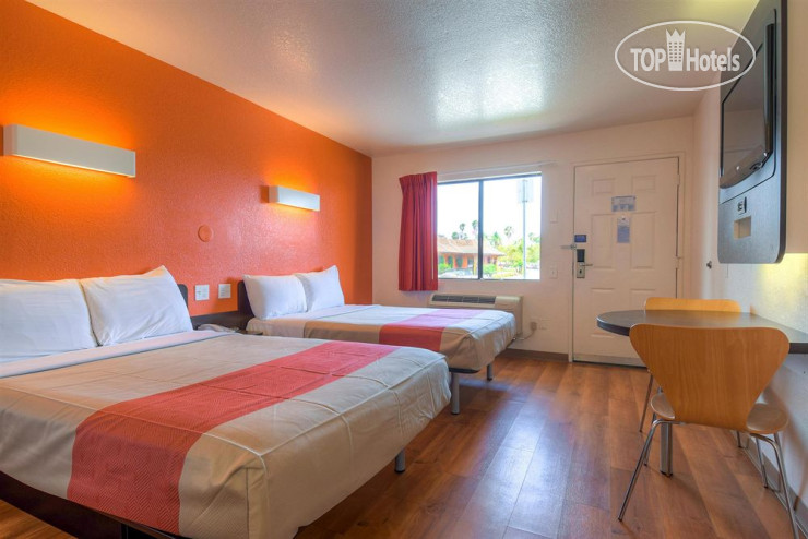 New photos from tourists Motel 6 San Diego-Chula Vista 2*