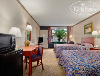 New photos from tourists Travelodge Inn & Suites Orlando Airport 2*